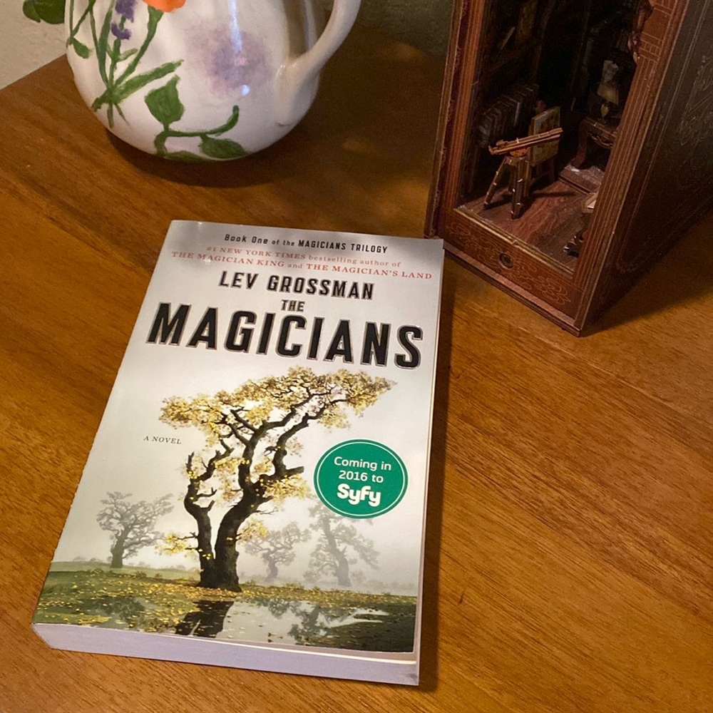 Book: The Magicians by Lev Grossman
